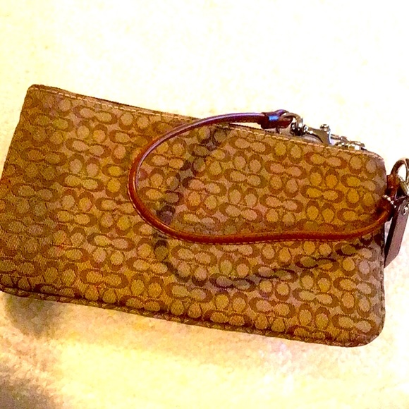 COACH WRISTLET - Picture 5 of 6